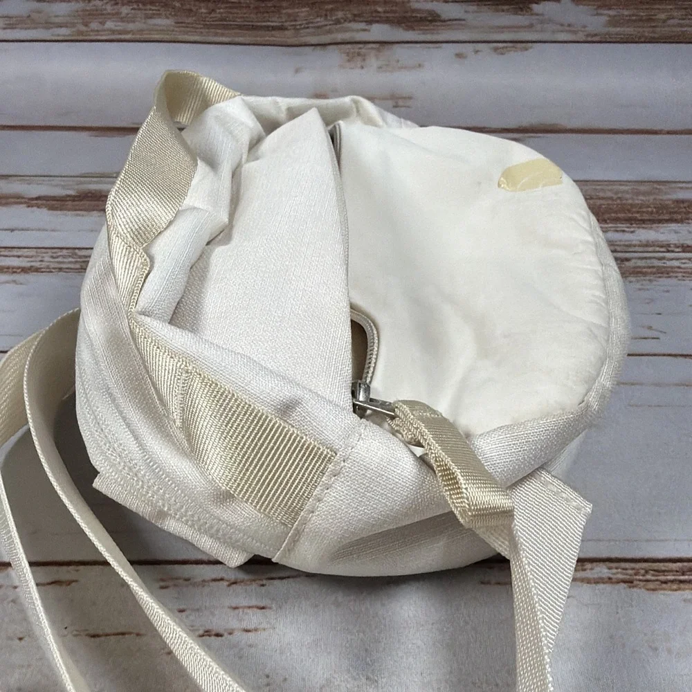 The North Face Womens Isabella Hip Pack Gardenia White Crossbody Waist Bag
